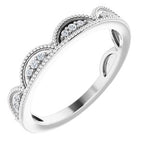 https://meteor.stullercloud.com/das/73070069?obj=metals&obj=stones/diamonds/g_accent&obj=metals&obj.recipe=white&$standard$