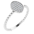 https://meteor.stullercloud.com/das/73070116?obj=metals&obj=stones/diamonds/g_accent&obj=metals&obj.recipe=white&$standard$