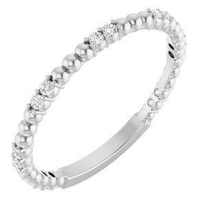 https://meteor.stullercloud.com/das/73070197?obj=stones/diamonds/g_Accent&obj=metals&obj=metals&obj.recipe=white&$standard$