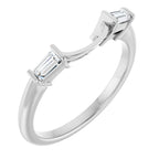 https://meteor.stullercloud.com/das/73075692?obj=stones/diamonds/g_Side&obj=metals&obj=metals&obj.recipe=white&wid=1200&hei=1200