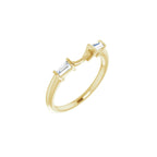 https://meteor.stullercloud.com/das/73075693?obj=stones/diamonds/g_Side&obj=metals&obj=metals&obj.recipe=yellow&wid=1200&hei=1200