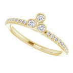 Asymmetric Stackable Ring