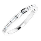 https://meteor.stullercloud.com/das/73082216?obj=metals&obj=stones/diamonds/g_accent&obj=metals&obj.recipe=white&$standard$
