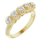 https://meteor.stullercloud.com/das/73087622?obj=metals&obj=stones/diamonds/g_center&obj=stones/diamonds/g_accent&obj=metals&obj.recipe=yellow&$standard$