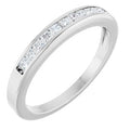 https://meteor.stullercloud.com/das/73093097?obj=stones/diamonds/g_Accent&obj=metals&obj=metals&obj.recipe=white&$standard$