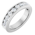 https://meteor.stullercloud.com/das/73093187?obj=stones/diamonds/g_Accent&obj=metals&obj=metals&obj.recipe=white&$standard$