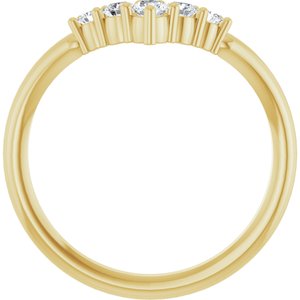 Accented Graduated V Ring