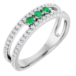 https://meteor.stullercloud.com/das/73107728?obj=stones/diamonds/g_accent 2&obj=metals&obj=stones/faceted/g_accent 1&obj.colorRef=83&obj.curves=0,30.140,92.255,255&obj.curves.r=150,0.255,255&obj.curves.g=0,80.60,165.255,255&obj.curves.b=20,0.75,100.255,255&obj=metals&obj.recipe=white&$standard$