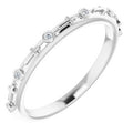 https://meteor.stullercloud.com/das/73108089?obj=metals&obj=stones/diamonds/g_accent&obj=metals&obj.recipe=white&$standard$