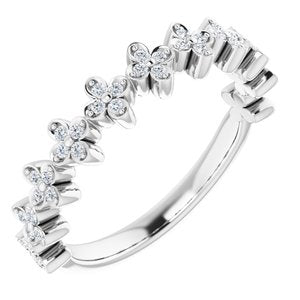 https://meteor.stullercloud.com/das/73114483?obj=metals&obj=stones/diamonds/g_accent&obj=metals&obj.recipe=white&$standard$