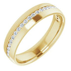 https://meteor.stullercloud.com/das/73116123?obj=metals&obj=stones/diamonds/g_accent&obj=metals&obj.recipe=yellow&$standard$