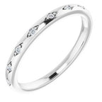 https://meteor.stullercloud.com/das/73117410?obj=metals&obj=stones/diamonds/g_accent&obj=metals&obj.recipe=white&$standard$