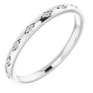 https://meteor.stullercloud.com/das/73117410?obj=metals&obj=stones/diamonds/g_accent&obj=metals&obj.recipe=white&$standard$