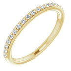 https://meteor.stullercloud.com/das/73126570?obj=metals&obj=stones/diamonds/g_accent&obj=metals&obj.recipe=yellow&$standard$