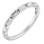 https://meteor.stullercloud.com/das/73126649?obj=metals&obj=stones/diamonds/g_accent&obj=metals&obj.recipe=white&$standard$
