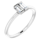 https://meteor.stullercloud.com/das/73128183?obj=metals&obj=stones/diamonds/g_accent&obj=metals&obj.recipe=white&$standard$