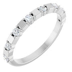 https://meteor.stullercloud.com/das/73141990?obj=metals&obj=stones/diamonds/g_accent&obj=metals&obj.recipe=white&$standard$