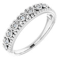 https://meteor.stullercloud.com/das/73150727?obj=stones/diamonds/g_accent&obj=metals&obj=metals&obj.recipe=white&$standard$