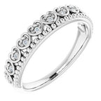 https://meteor.stullercloud.com/das/73150727?obj=stones/diamonds/g_accent&obj=metals&obj=metals&obj.recipe=white&$standard$