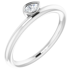 https://meteor.stullercloud.com/das/73154225?obj=metals&obj=stones/diamonds/g_accent&obj=metals&obj.recipe=white&$standard$