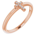 https://meteor.stullercloud.com/das/73170587?obj=metals&obj=stones/diamonds/g_accent&obj=metals&obj.recipe=rose&$standard$