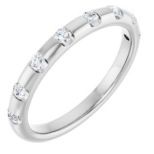 https://meteor.stullercloud.com/das/73177997?obj=metals&obj=stones/diamonds/g_accent&obj=metals&obj.recipe=white&$standard$