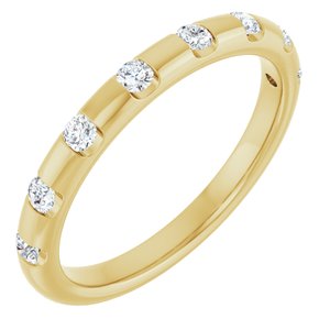 https://meteor.stullercloud.com/das/73177997?obj=metals&obj=stones/diamonds/g_accent&obj=metals&obj.recipe=yellow&$standard$