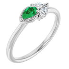 https://meteor.stullercloud.com/das/73178072?obj=stones/diamonds/g_accent&obj=metals&obj=stones/faceted/g_center&obj.colorRef=83&obj.curves=0,30.140,92.255,255&obj.curves.r=150,0.255,255&obj.curves.g=0,80.60,165.255,255&obj.curves.b=20,0.75,100.255,255&obj=metals&obj.recipe=white&$standard$