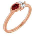 https://meteor.stullercloud.com/das/73178072?obj=stones/diamonds/g_accent&obj=metals&obj=stones/faceted/g_center&obj.colorRef=90&obj.curves=0,3.56,28.216,201.255,255&obj.curves.r=0,26.198,244.255,255&obj.curves.g=29,0.192,135.243,226.255,255&obj.curves.b=31,0.78,22.196,213.255,255&obj=metals&obj.recipe=rose&$standard$