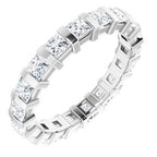 https://meteor.stullercloud.com/das/73181624?obj=metals&obj=stones/diamonds/g_accent&obj=metals&obj.recipe=white&$standard$