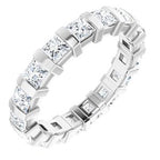 https://meteor.stullercloud.com/das/73181905?obj=metals&obj=stones/diamonds/g_accent&obj=metals&obj.recipe=white&$standard$