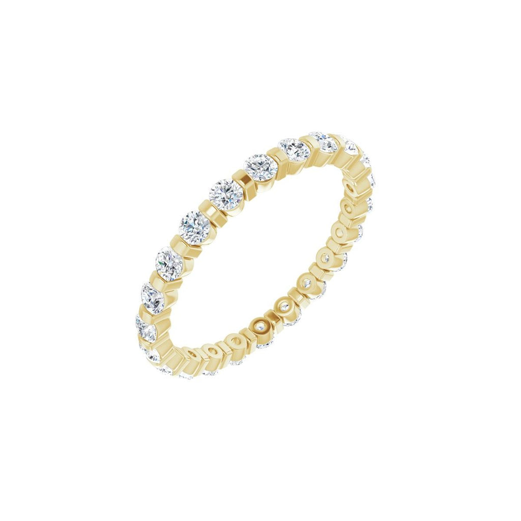 https://meteor.stullercloud.com/das/73182238?obj=metals&obj=stones/diamonds/g_accent&obj=metals&obj.recipe=yellow&wid=1200&hei=1200