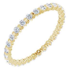 https://meteor.stullercloud.com/das/73183814?obj=metals&obj=stones/diamonds/g_accent&obj=metals&obj.recipe=yellow&$standard$
