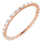 https://meteor.stullercloud.com/das/73184360?obj=metals&obj=stones/diamonds/g_accent&obj=metals&obj.recipe=rose&$standard$