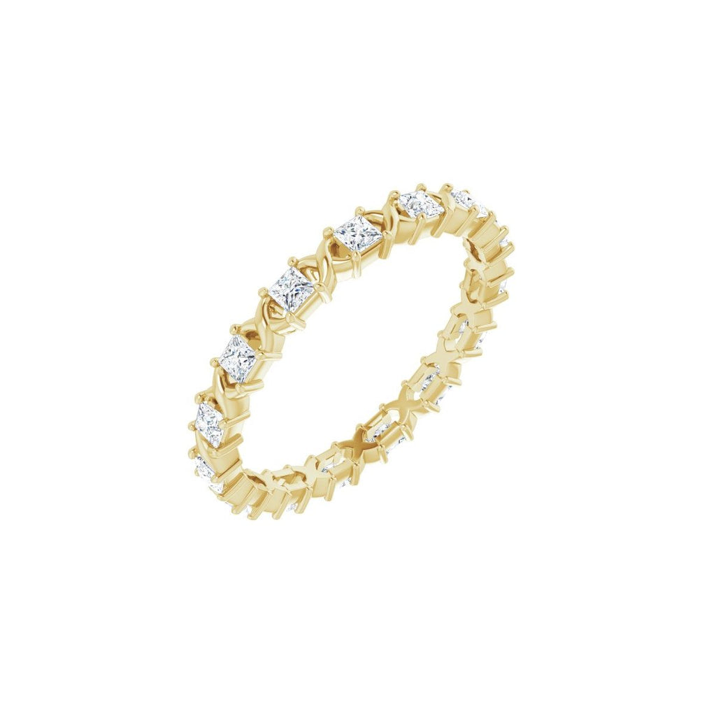 https://meteor.stullercloud.com/das/73203196?obj=metals&obj=stones/diamonds/g_accent&obj=metals&obj.recipe=yellow&wid=1200&hei=1200