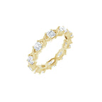 https://meteor.stullercloud.com/das/73205151?obj=metals&obj=stones/diamonds/g_accent&obj=metals&obj.recipe=yellow&wid=1200&hei=1200