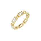 https://meteor.stullercloud.com/das/73206289?obj=metals&obj=stones/diamonds/g_accent&obj=metals&obj.recipe=yellow&wid=1200&hei=1200