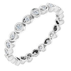 https://meteor.stullercloud.com/das/73217247?obj=metals&obj=stones/diamonds/g_accent 2&obj=stones/diamonds/g_accent 1&obj=metals&obj.recipe=white&$standard$