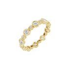 https://meteor.stullercloud.com/das/73218226?obj=metals&obj=stones/diamonds/g_accent 2&obj=stones/diamonds/g_accent 1&obj=metals&obj.recipe=yellow&wid=1200&hei=1200