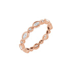 https://meteor.stullercloud.com/das/73218283?obj=metals&obj=stones/diamonds/g_accent 2&obj=stones/diamonds/g_accent 1&obj=metals&obj.recipe=rose&wid=1200&hei=1200