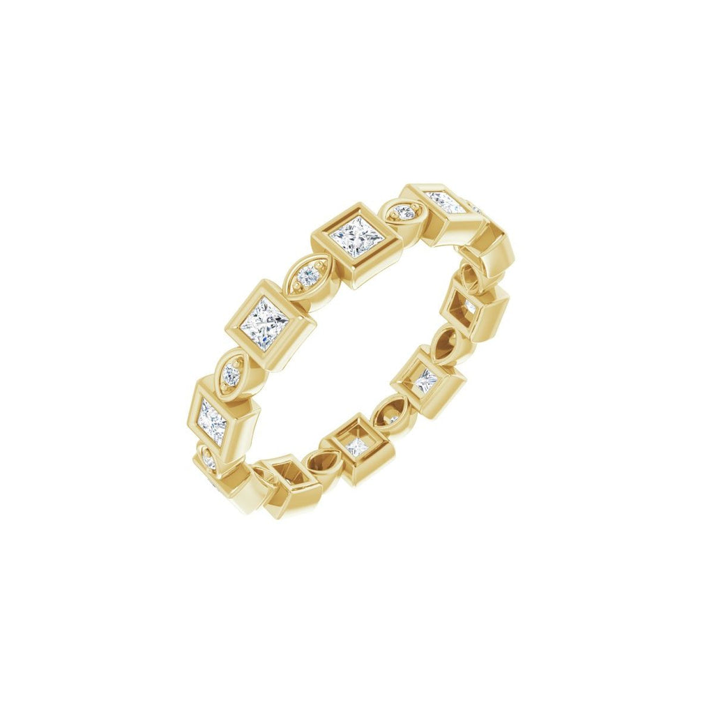 https://meteor.stullercloud.com/das/73218377?obj=metals&obj=stones/diamonds/g_accent 2&obj=stones/diamonds/g_accent 1&obj=metals&obj.recipe=yellow&wid=1200&hei=1200