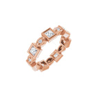 https://meteor.stullercloud.com/das/73218577?obj=metals&obj=stones/diamonds/g_accent 2&obj=stones/diamonds/g_accent 1&obj=metals&obj.recipe=rose&wid=1200&hei=1200