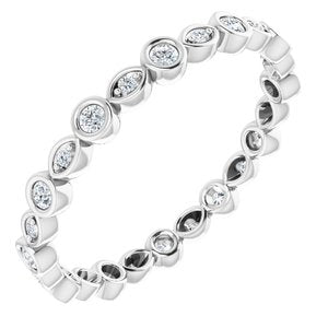 https://meteor.stullercloud.com/das/73221253?obj=metals&obj=stones/diamonds/g_accent 2&obj=stones/diamonds/g_accent 1&obj=metals&obj.recipe=white&$standard$