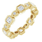 https://meteor.stullercloud.com/das/73221337?obj=metals&obj=stones/diamonds/g_accent 2&obj=stones/diamonds/g_accent 1&obj=metals&obj.recipe=yellow&$standard$
