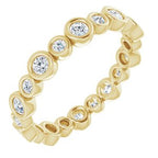 https://meteor.stullercloud.com/das/73221713?obj=metals&obj=stones/diamonds/g_accent 2&obj=stones/diamonds/g_accent 1&obj=metals&obj.recipe=yellow&$standard$