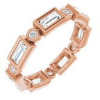 https://meteor.stullercloud.com/das/73222996?obj=metals&obj=stones/diamonds/g_accent 2&obj=stones/diamonds/g_accent 1&obj=metals&obj.recipe=rose&$standard$