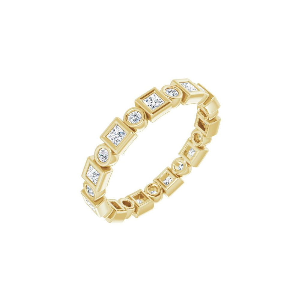 https://meteor.stullercloud.com/das/73223029?obj=metals&obj=stones/diamonds/g_accent 2&obj=stones/diamonds/g_accent 1&obj=metals&obj.recipe=yellow&wid=1200&hei=1200