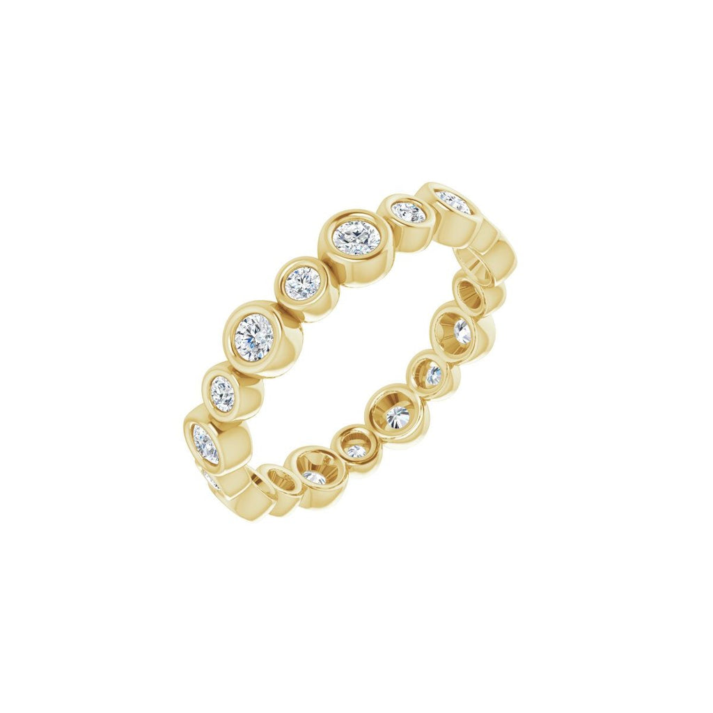 https://meteor.stullercloud.com/das/73223377?obj=metals&obj=stones/diamonds/g_accent 2&obj=stones/diamonds/g_accent 1&obj=metals&obj.recipe=yellow&wid=1200&hei=1200