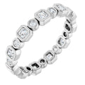 https://meteor.stullercloud.com/das/73224946?obj=metals&obj=stones/diamonds/g_accent 2&obj=stones/diamonds/g_accent 1&obj=metals&obj.recipe=white&wid=1200&hei=1200