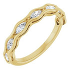 https://meteor.stullercloud.com/das/73239305?obj=metals&obj=stones/diamonds/g_accent&obj=metals&obj.recipe=yellow&$standard$